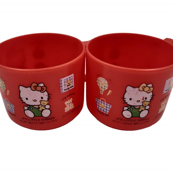 Vintage 94 96 Hello Kitty Sanrio Set 2 Red Pink Plastic Plates 2 Red Cups 1 Fork - Picture 4 of 12